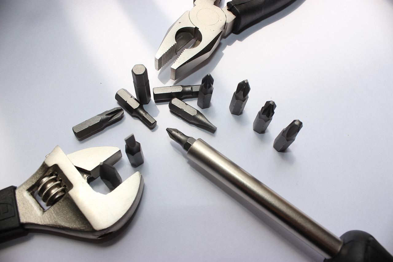 HVAC technician repair tools